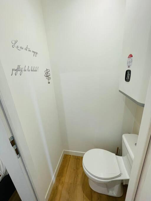 Le Belloc- Suberbe Appartement T1 Bis - Au Calme - Terrasse - Vue Jardin Agen Exteriér fotografie